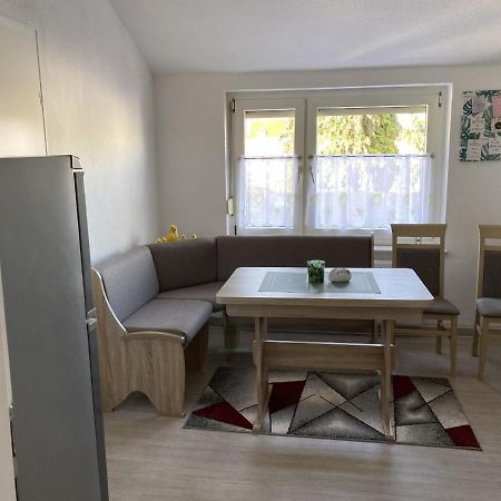 Schoene Ferienwohnung Naehe Stadtmitte Von Wilhelmshaven Bagian luar foto