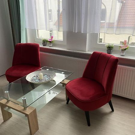 Schoene Ferienwohnung Naehe Stadtmitte Von Wilhelmshaven Bagian luar foto